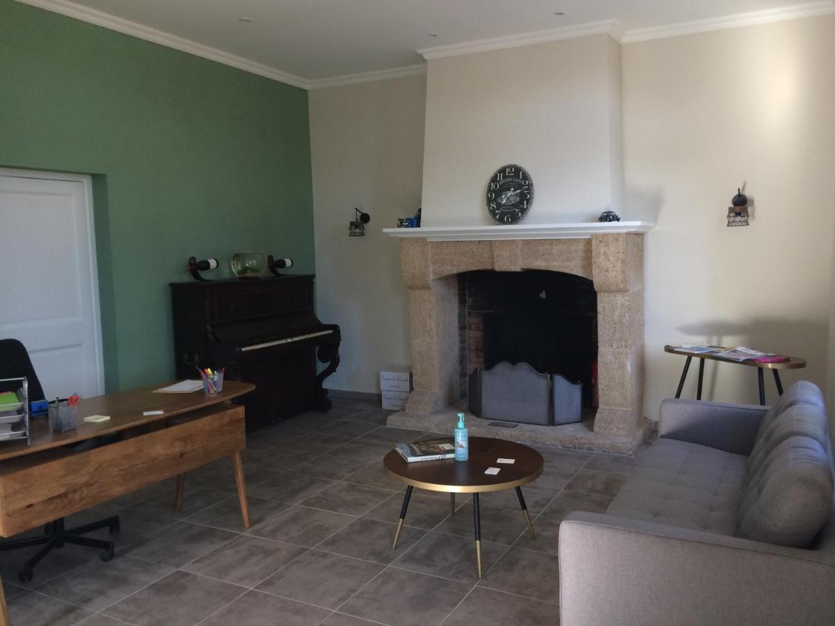 Castel Mireio Bed & Breakfast Cairanne Bagian luar foto
