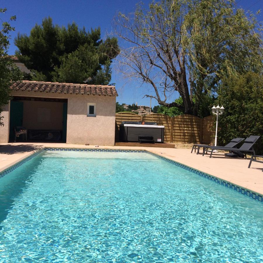 Castel Mireio Bed & Breakfast Cairanne Bagian luar foto