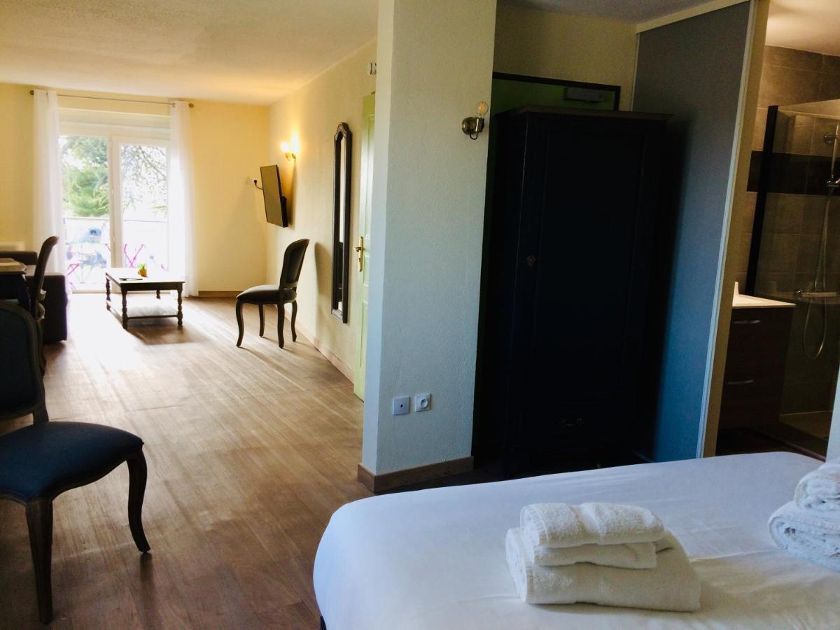 Castel Mireio Bed & Breakfast Cairanne Bagian luar foto