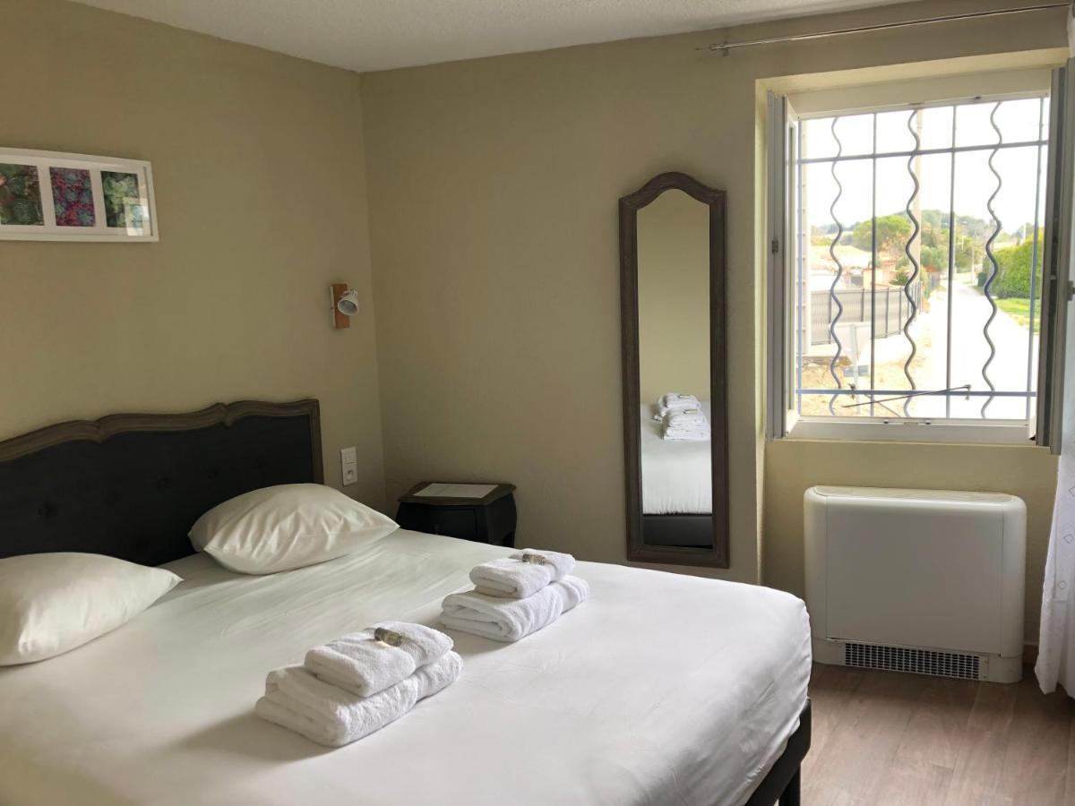 Castel Mireio Bed & Breakfast Cairanne Bagian luar foto