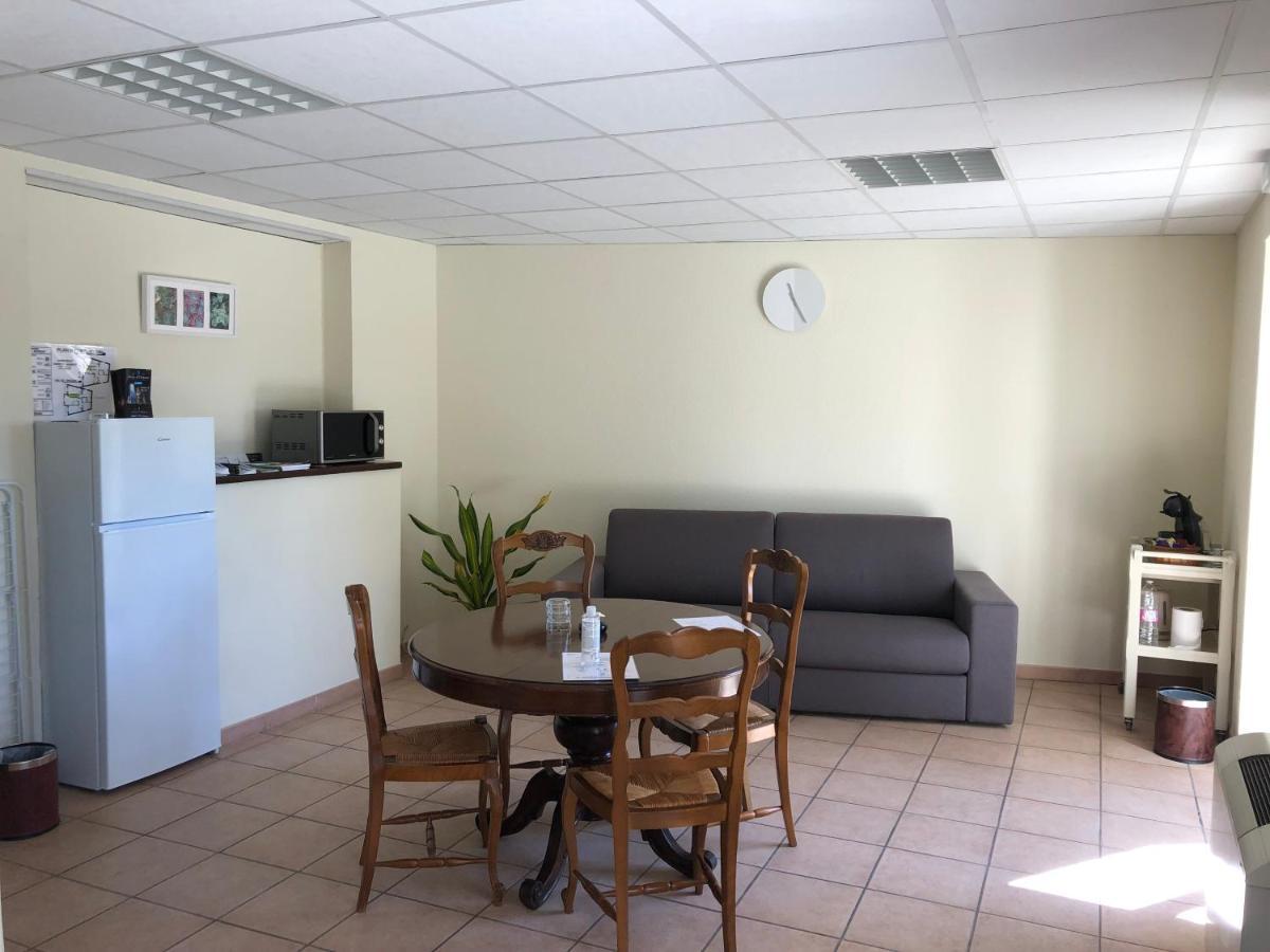 Castel Mireio Bed & Breakfast Cairanne Bagian luar foto