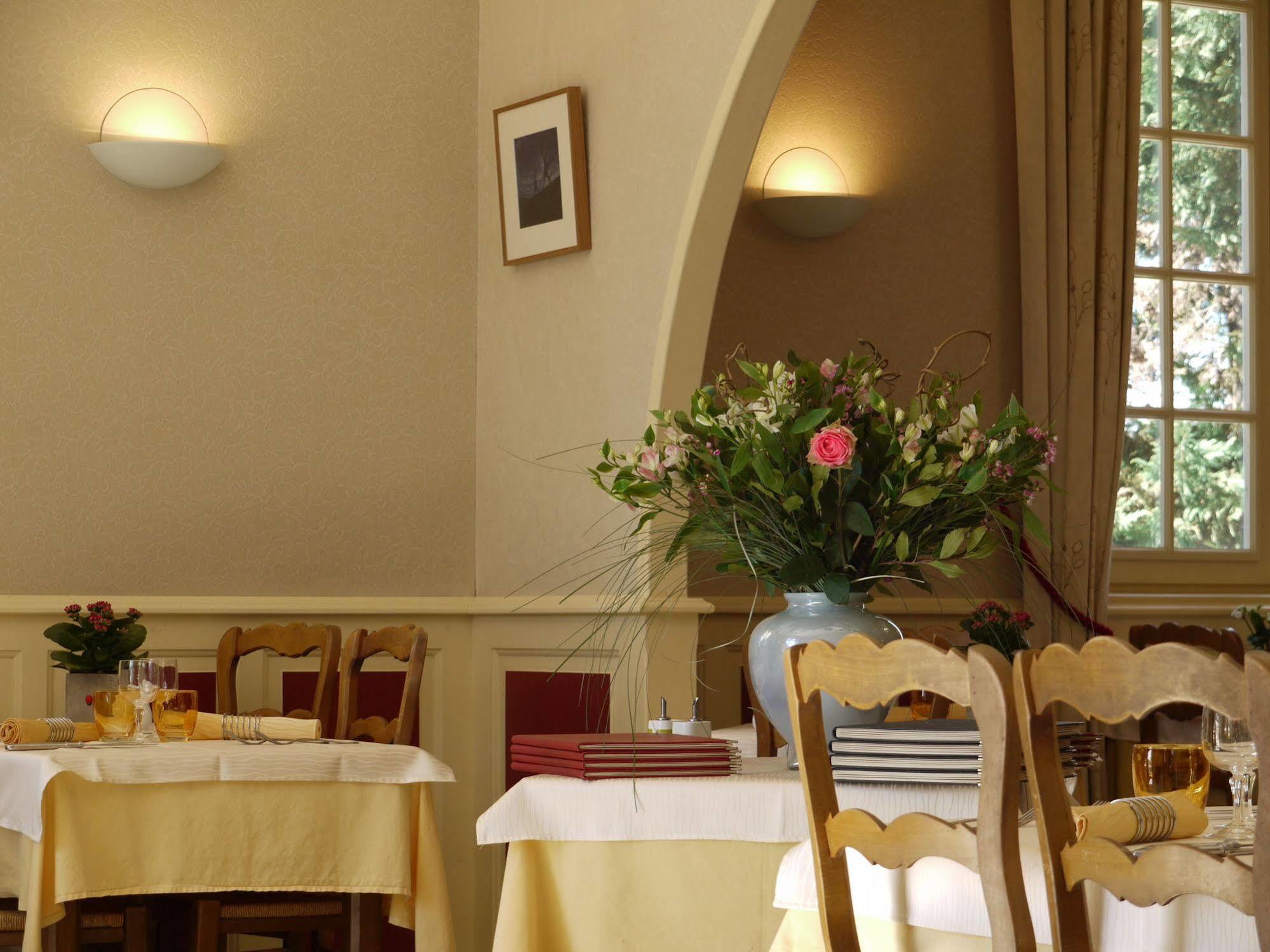 Castel Mireio Bed & Breakfast Cairanne Bagian luar foto
